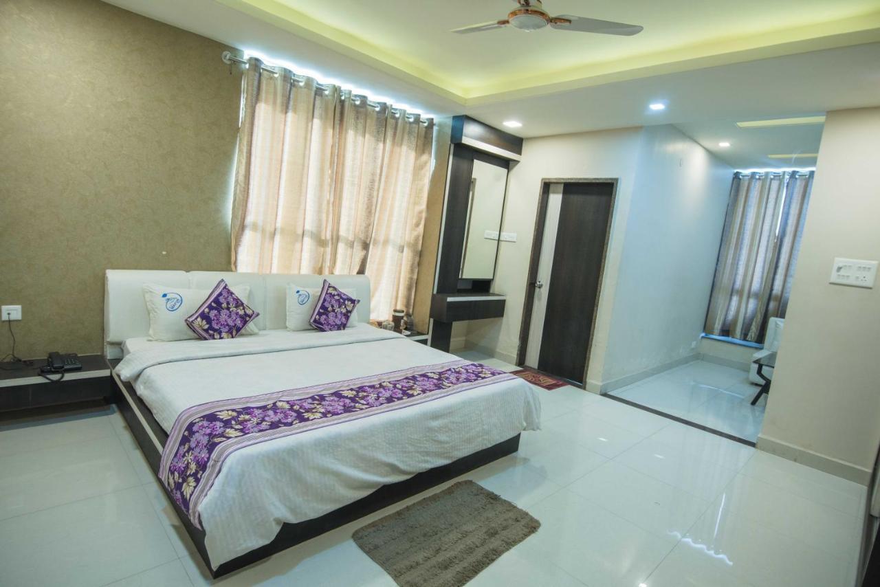 Hotel Mayur Palace Bhopal Eksteriør bilde